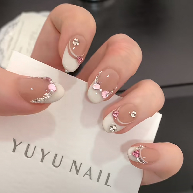 Nail Art Xs - 10 Stück weiße französische rosa Herz-Diamant-Maniküre-Kunst,