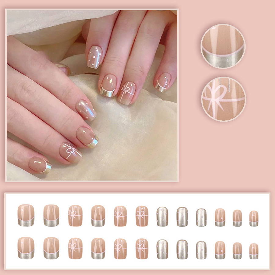 Kurze, quadratische Kunstnägel – Nail Art Xs Bewertung und Preis